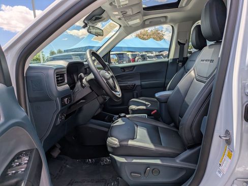 Certified 2025 Ford Maverick Lariat w/ Black Appearance Package AWD/4WD image 15