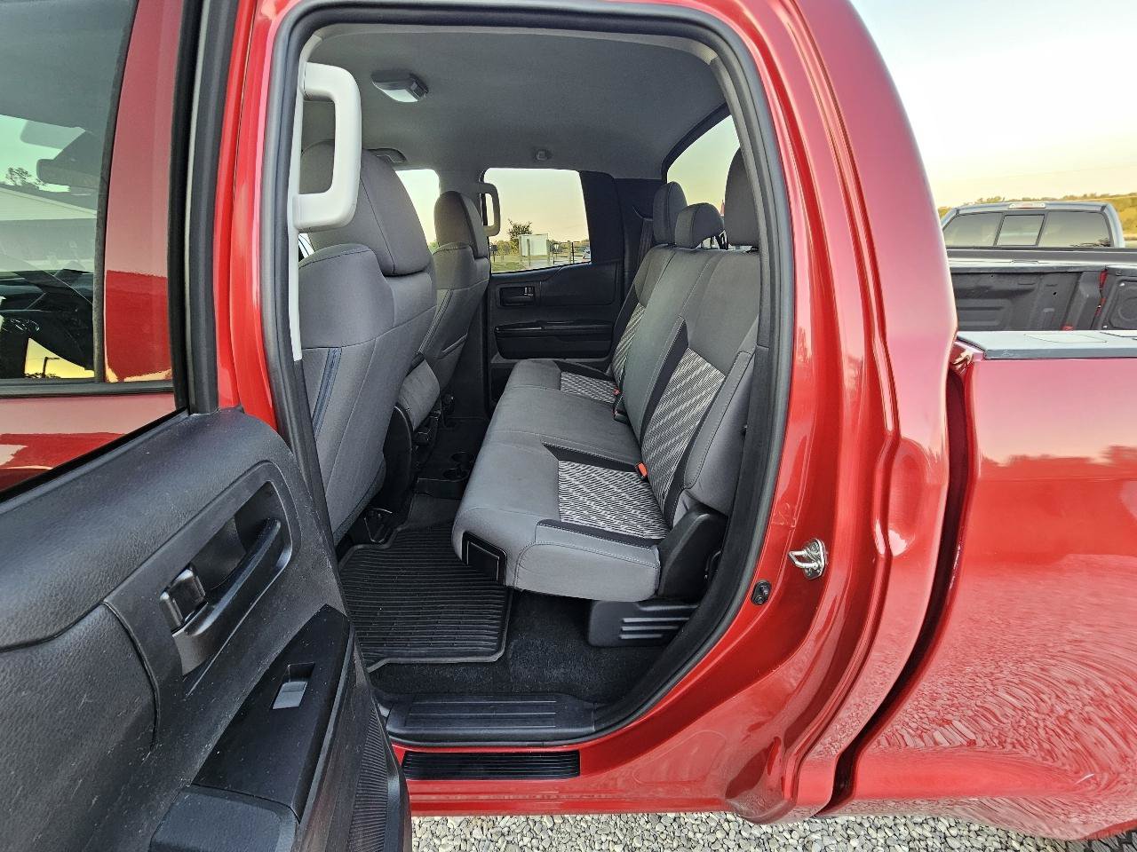 Used 2019 Toyota Tundra SR AWD/4WD image 19