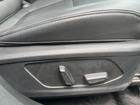 Used 2025 Hyundai Tucson Limited AWD/4WD image 26