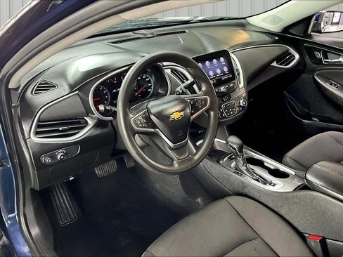 Used 2022 Chevrolet Malibu LT image 15