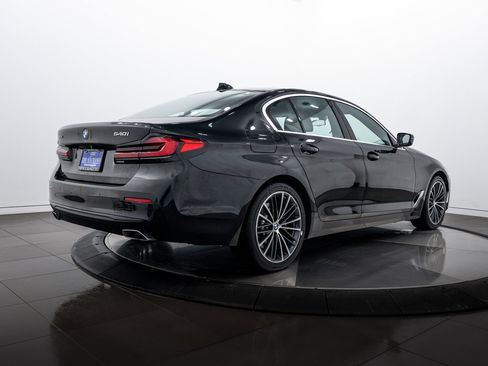 Used 2021 BMW 540i xDrive image 4