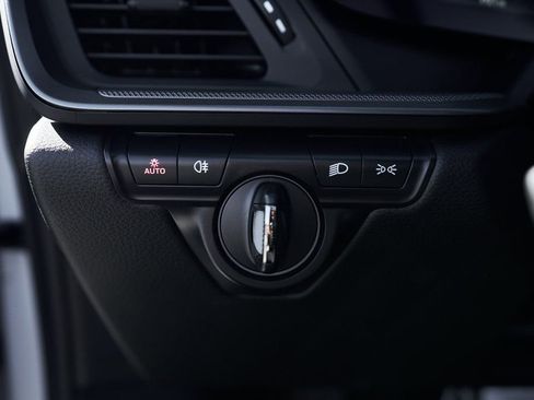 Used 2024 Porsche 911 Carrera 4S image 40