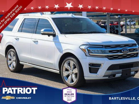 Used 2023 Ford Expedition Platinum AWD/4WD image 1