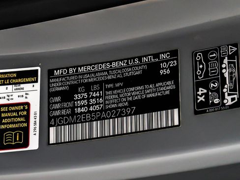 Used 2023 Mercedes-Benz EQS 450+ 4MATIC SUV image 26