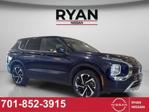 Used 2024 Mitsubishi Outlander SE image 19