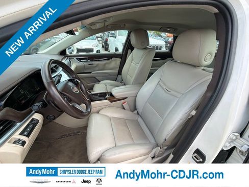 Used 2014 Cadillac XTS Premium FWD image 10