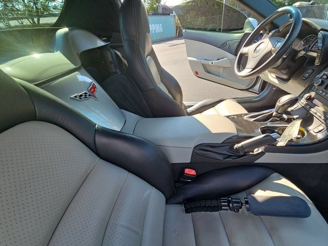 Used 2008 Chevrolet Corvette Convertible w/ Preferred Equipment Group RWD image 23