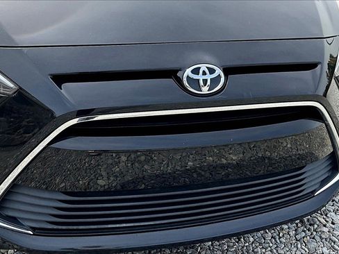 Used 2017 Toyota Yaris iA image 22