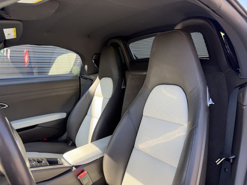 Used 2013 Porsche Boxster Base image 5