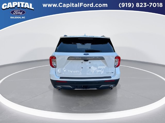 Certified 2024 Ford Explorer XLT w/ Equipment Group 202A RWD image 7