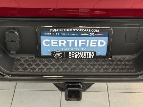Used 2024 Chevrolet Colorado Z71 w/ Z71 Convenience Package 2 AWD/4WD image 51