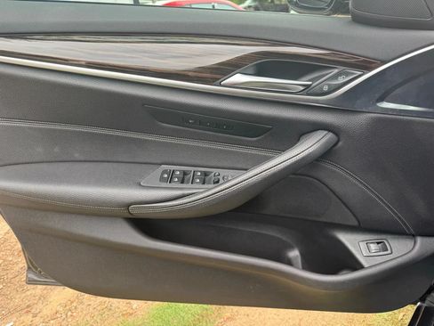 Used 2018 BMW 540i xDrive AWD/4WD image 21