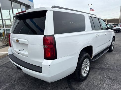 Used 2018 Chevrolet Suburban LS AWD/4WD image 3