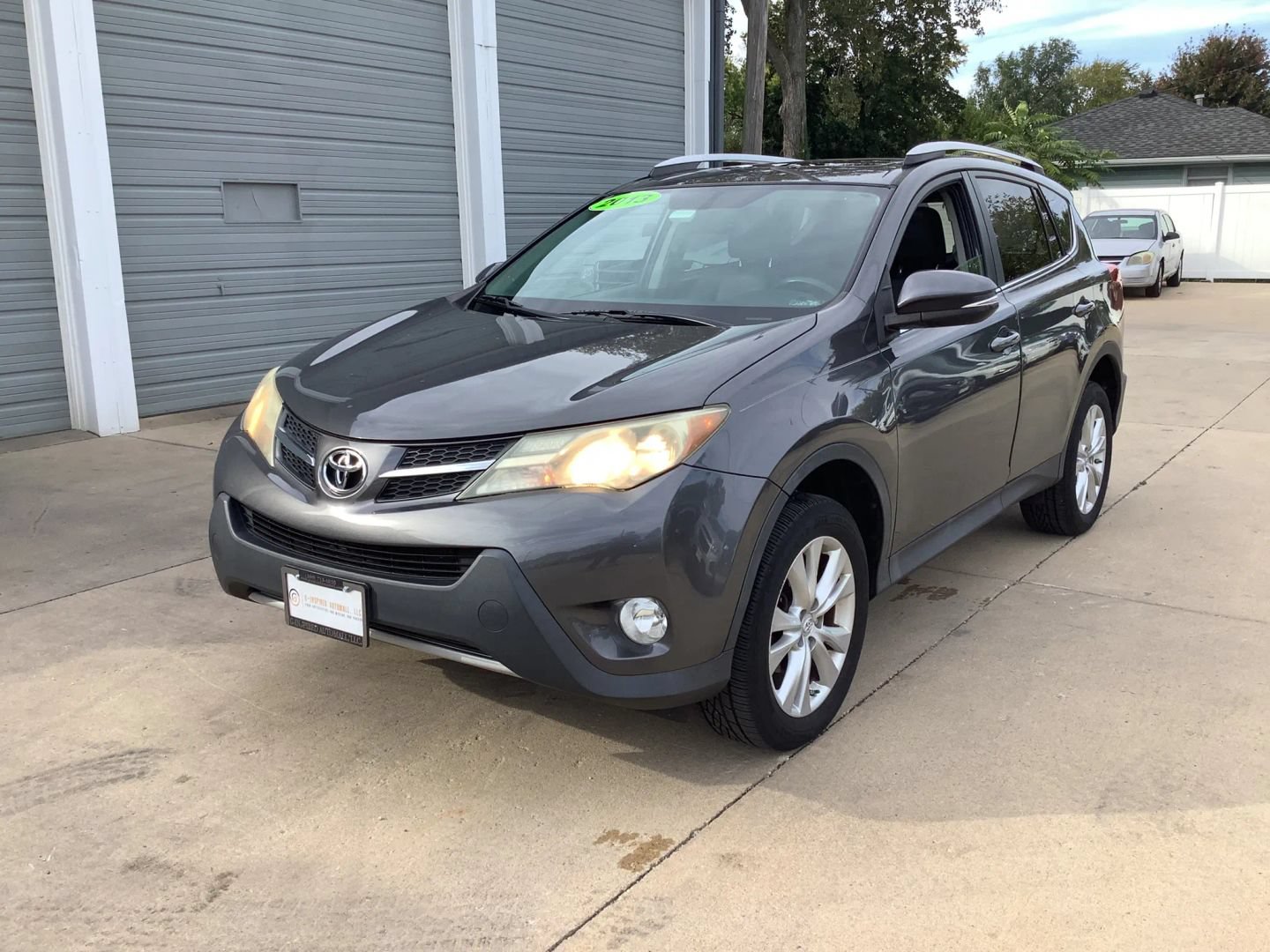 Used 2013 Toyota RAV4 Limited FWD image 4