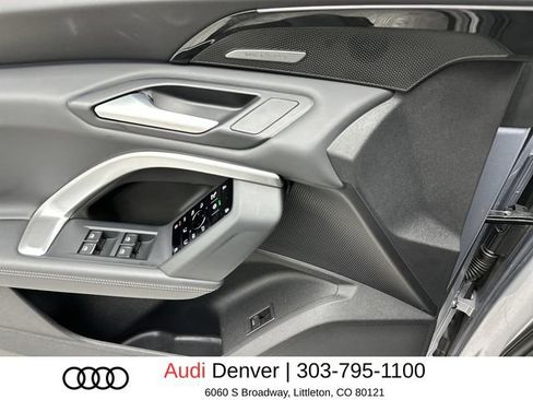 Used 2025 Audi Q5 Premium Plus w/ Premium Plus AWD/4WD image 13