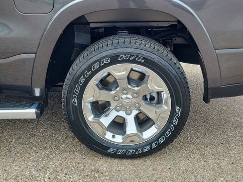 New 2026 RAM 1500 2WD Crew Cab image 18