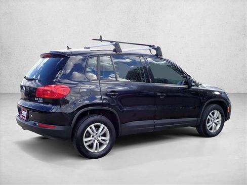 Used 2013 Volkswagen Tiguan S image 4