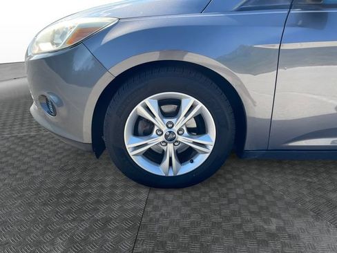 Used 2013 Ford Focus SE FWD image 14