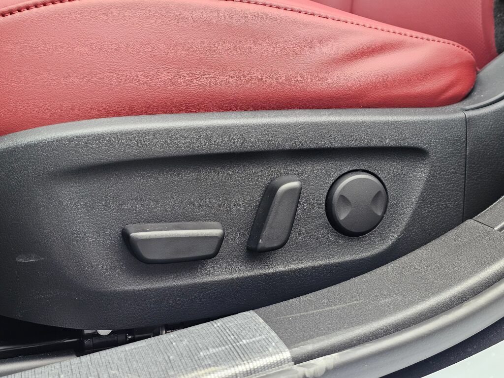 New 2026 MAZDA MAZDA3 Carbon AWD/4WD image 37