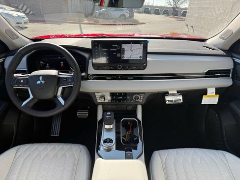 New 2026 Mitsubishi Outlander SEL AWD/4WD image 13