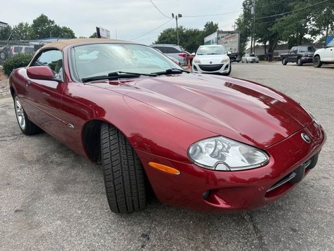 Used 2000 Jaguar XK8 Convertible RWD image 4