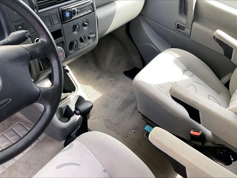 Used 2003 Volkswagen Eurovan Camper FWD image 17