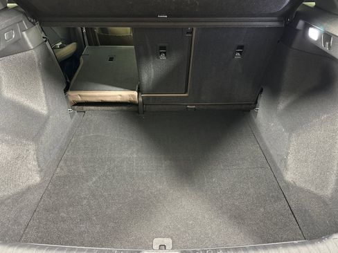 Used 2024 Audi Q4 e-tron Premium image 14