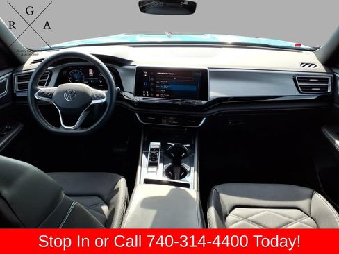 Used 2024 Volkswagen Atlas Cross Sport SE AWD/4WD image 11