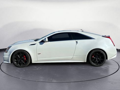 Used 2015 Cadillac CTS V RWD image 3