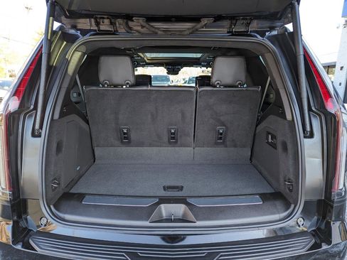 Used 2023 Cadillac Escalade V image 54