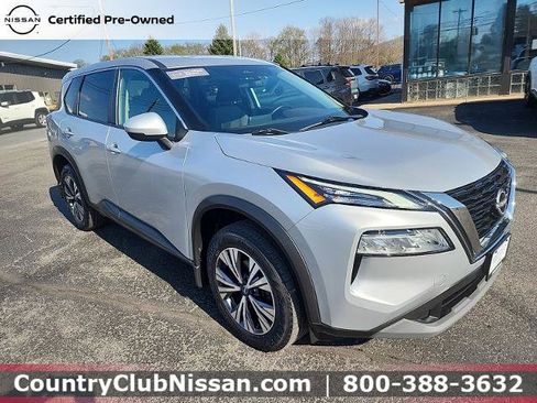 Certified 2022 Nissan Rogue SV AWD/4WD image 2
