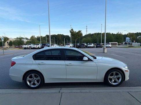 Used 2015 BMW 328i xDrive Sedan AWD/4WD image 5