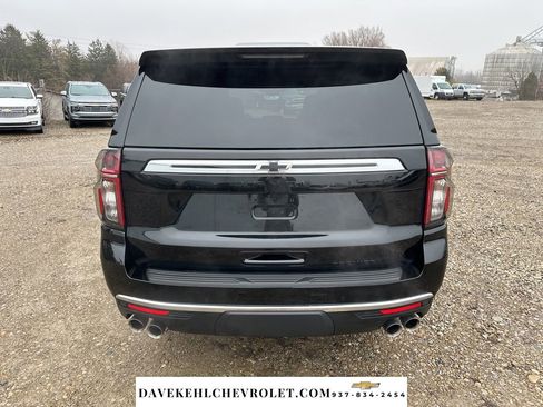 Used 2024 Chevrolet Tahoe Premier w/ Premium Package 2 image 5