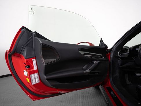 Certified 2022 Ferrari SF90 Stradale AWD/4WD image 32