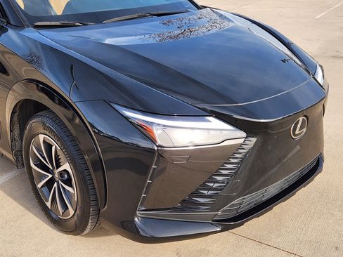 Used 2024 Lexus RZ 300e Premium image 7