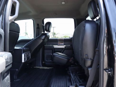 Used 2019 Ford F450 Lariat image 39