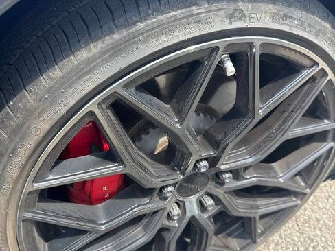 Used 2019 Tesla Model 3 Performance AWD/4WD image 5
