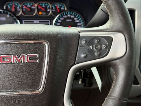 Used 2017 GMC Sierra 2500 SLT w/ Duramax Plus Package image 18