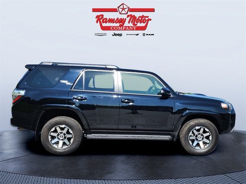 Used 2024 Toyota 4Runner TRD Off-Road image 6