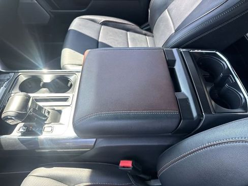 Used 2022 Ford F150 Lariat AWD/4WD image 22