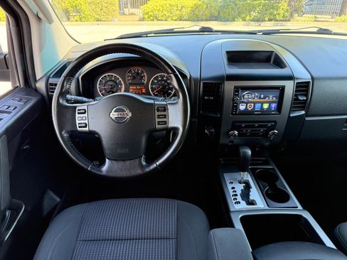 Used 2011 Nissan Titan SV w/ SV Value Truck Pkg image 22