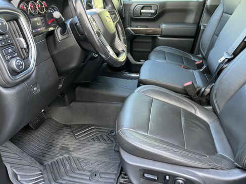 Used 2019 Chevrolet Silverado 1500 LT image 13