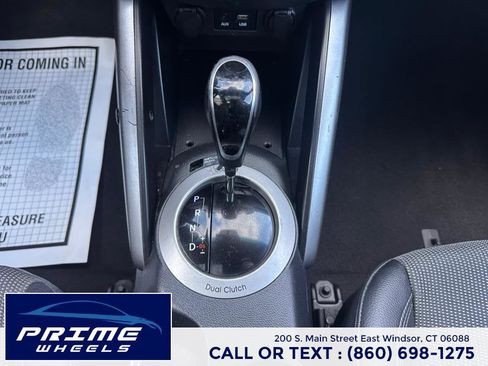 Used 2016 Hyundai Veloster w/ Option Group 02 image 18