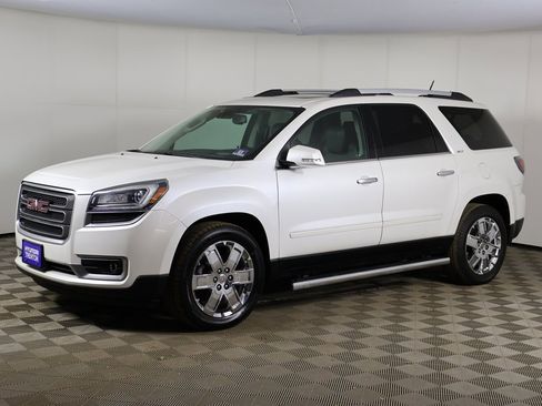 Used 2017 GMC Acadia Limited SLT image 10
