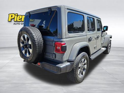Used 2021 Jeep Wrangler Unlimited Sahara w/ Uconnect 4C Nav & Sound Group AWD/4WD image 5