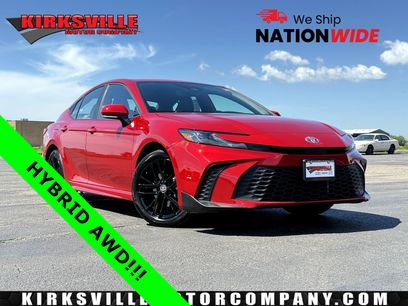 Used 2025 Toyota Camry SE