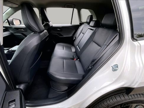 Used 2026 Toyota RAV4 XLE Premium AWD/4WD image 20