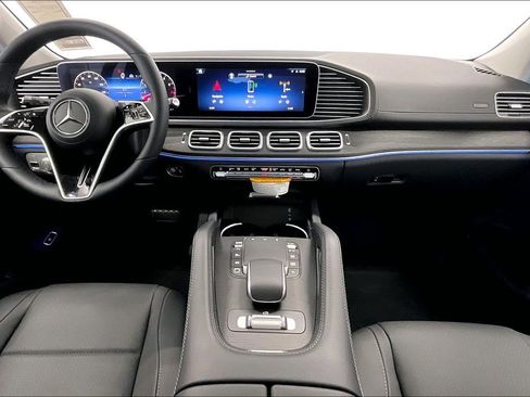 New 2026 Mercedes-Benz GLS 450 GLS 450 image 5