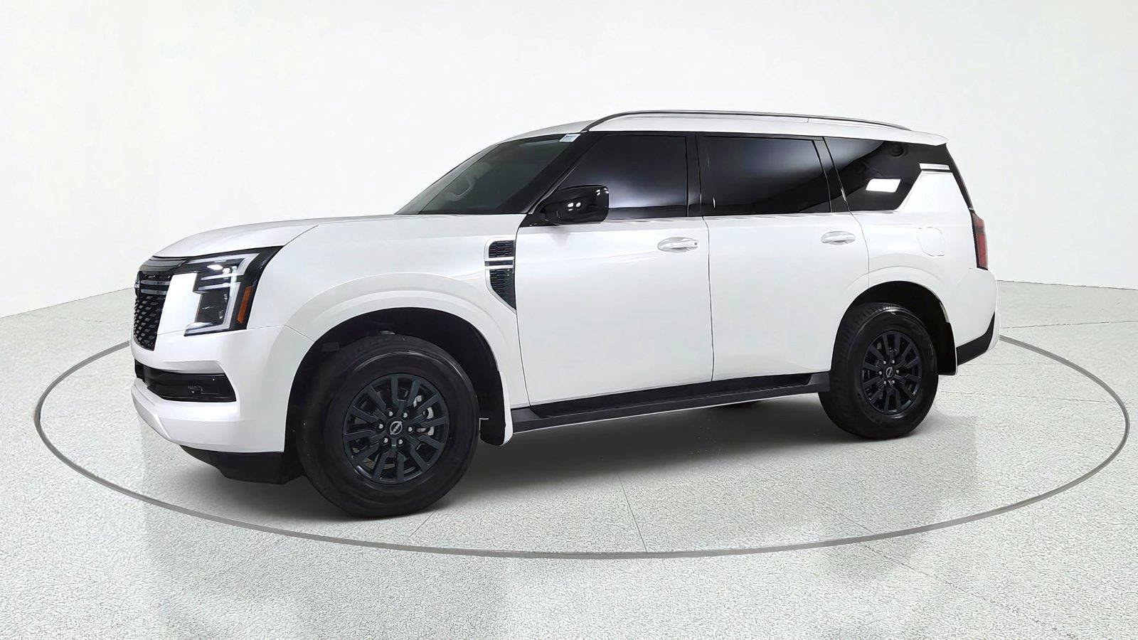 Used 2026 Nissan Armada SV AWD/4WD image 3