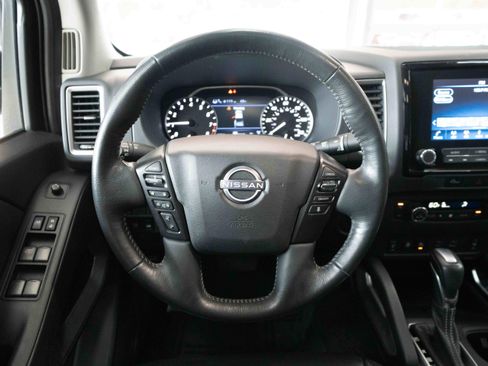 Used 2023 Nissan Frontier SV w/ SV Premium Package AWD/4WD image 21